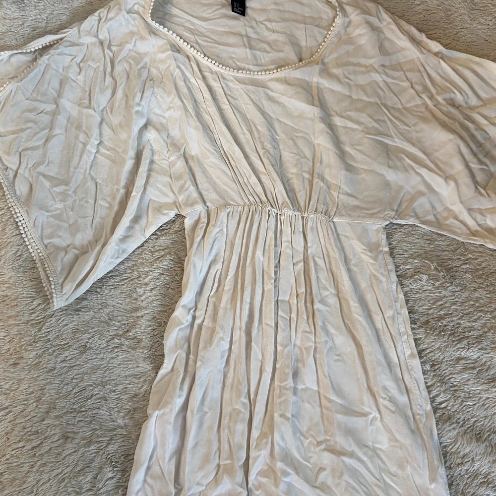 H&M simple cream cover up